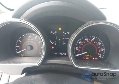 2013 Toyota Highlander Se V6 z USA, uszkodzony, nr VIN 5TDZK3EH5DS131283